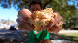 Famous Garlic Butter Blue Crabs