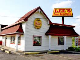 Lee's Famous Recipe Chicken restaurant