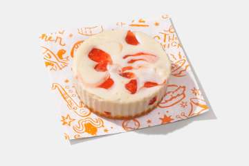 Popeyes Strawberry Cheesecake Cup