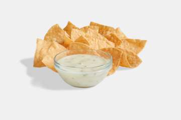 Del Taco Chips & Queso Dip