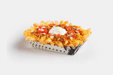 Del Taco Deluxe Chili Cheddar Fries