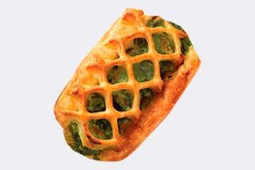 Au Bon Pain Spinach and Cheese Hot Croissant