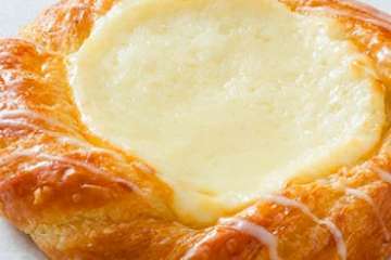 Au Bon Pain Sweet Cheese Danish