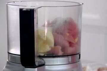 Easy Chicken Nuggets. Fast Food Recipes