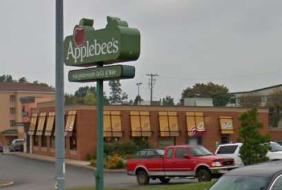 Applebee's, 100 Hylton Ln
