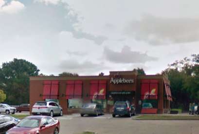 Applebee's, 1110 E Tyler St