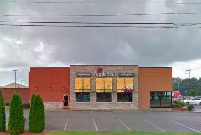 Applebee's, 1617 Highway 51 S