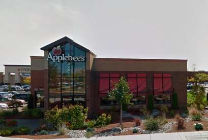 Applebee's, 1801 S 320th St