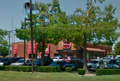 Applebee's, 1820 W University Dr