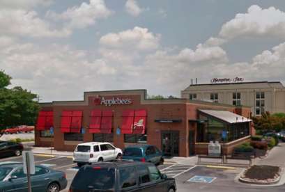 Applebee's, 2564 Alcoa Hwy