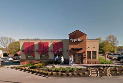 Applebee's, 261 N Peters Rd