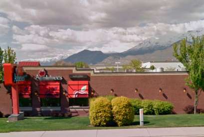 Applebee's, 290 W University Pkwy