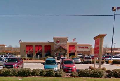 Applebee's, 2952 Interstate 45 N, Frnt AGE