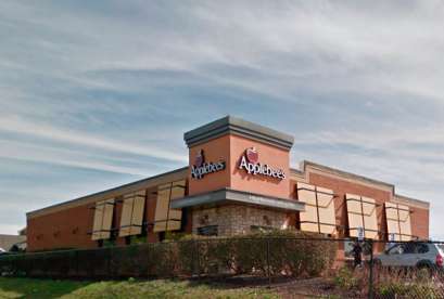 Applebee's, 3 Dudley Farms Ln