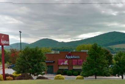 Applebee's, 3624 Candlers Mountain Rd