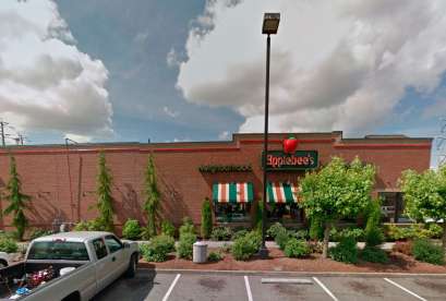 Applebee's, 375 S Grady Way