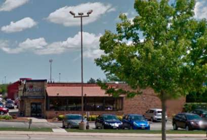 Applebee's, 5100 S 76th St