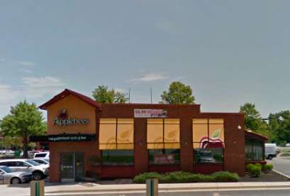 Applebee's, 5400 W Broad St
