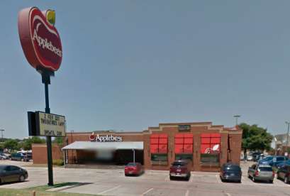 Applebee's, 543 E Round Grove Rd