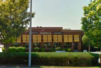 Applebee's, 561 First Colonial Rd