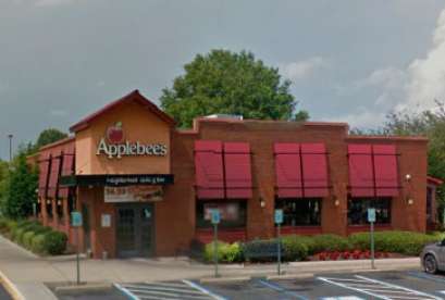 Applebee's, 5750 E Virginia Beach Blvd