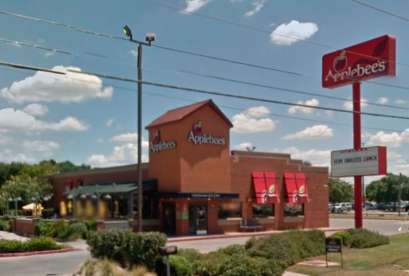 Applebee's, 6315 S Interstate 35