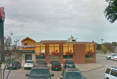Applebee's, 6600 West Fwy