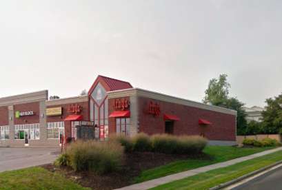Arby's, 1020 W Fulton St, Ste G