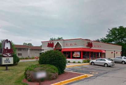 Arby's, 662 E Wisconsin Ave