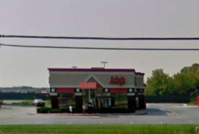 Arby's, W6606 State Road 23