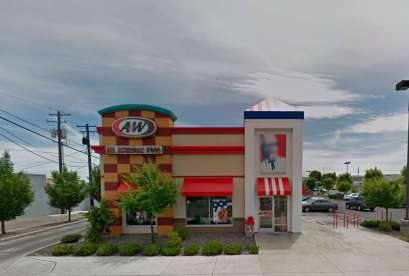 A&W Restaurant, 107 S 5th Ave