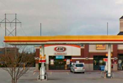 A&W Restaurant, 1370 Jacobsen Rd