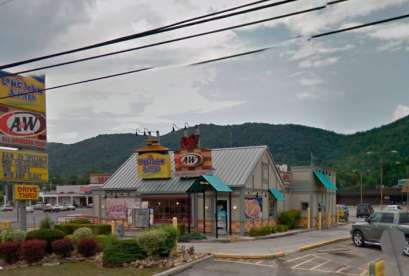 A&W Restaurant, 2002 Jacksboro Pike