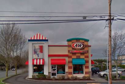 A&W Restaurant, 2003 Riverside Dr