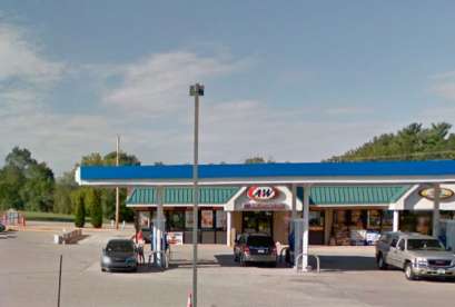 A&W Restaurant, 215 W Follett Dr