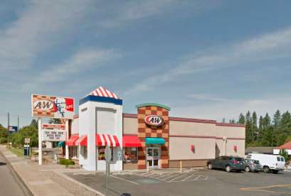 A&W Restaurant, 2819 E 29th Ave