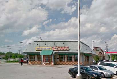 A&W Restaurant, 3606 S Polk St