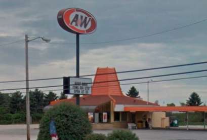 A&W Restaurant, 3751 S 27th St