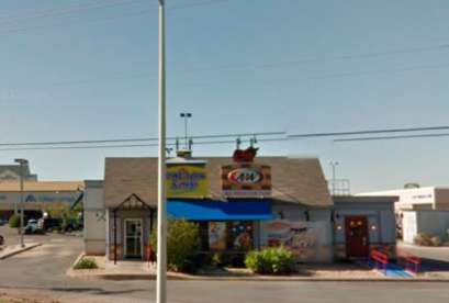 A&W Restaurant, 4424 Buffalo Gap Rd