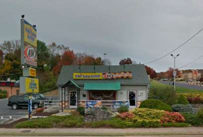 A&W Restaurant, 641 Greenville Ave