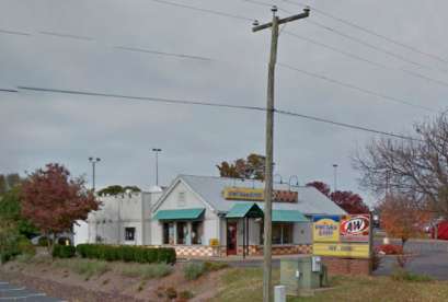 A&W Restaurant, 725 James Madison Hwy