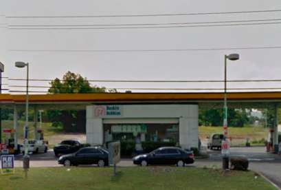 Baskin-Robbins, 2180 N Charles G Seivers Blvd