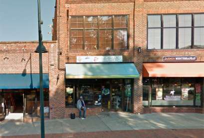 Ben & Jerry's, 102 W Franklin St