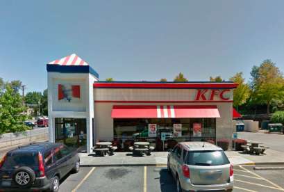 KFC, 10433 SE Carr Rd, Ste 338
