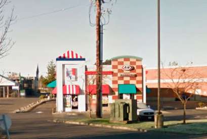 KFC, 1120 Barkley Blvd