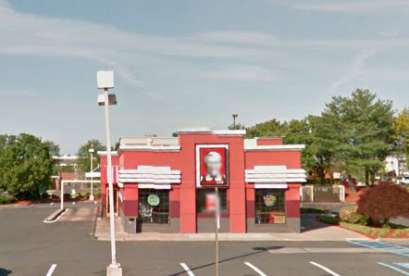 KFC, 13565 Minnieville Rd