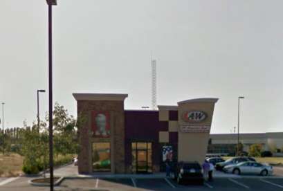 KFC, 2750 Duportail St