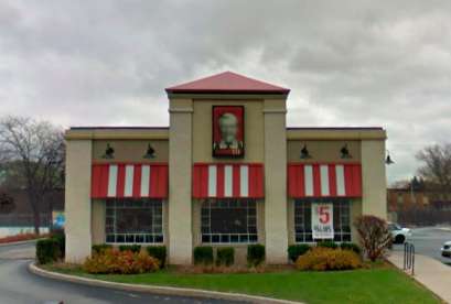 KFC, 2860 S 108th St