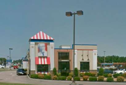 KFC, 3335A S Crater Rd, Ste A