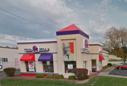 KFC, 7242 N Teutonia Ave